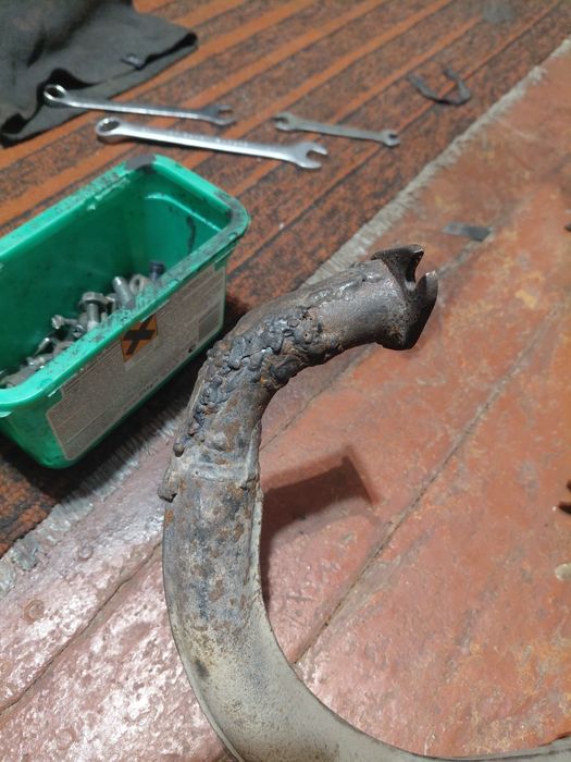 Leovince tt (вертікал)