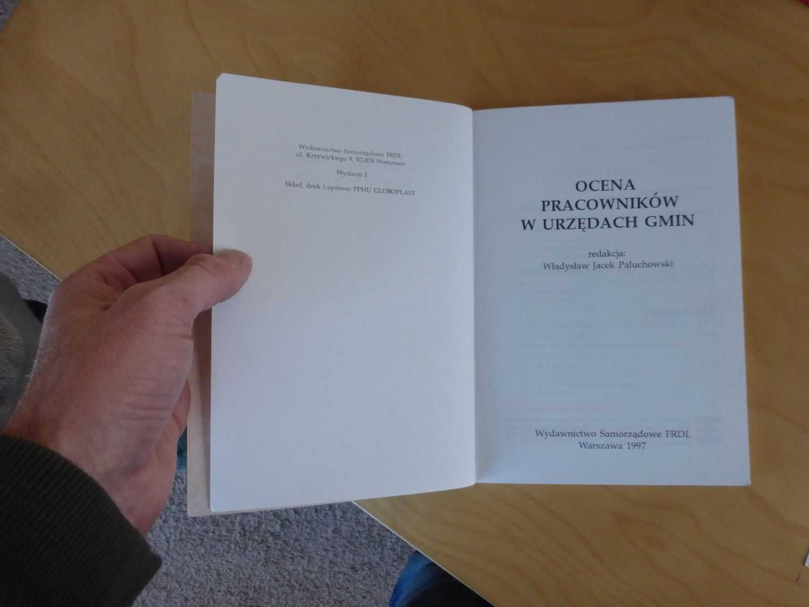 Ocena pracowników w urzędach gmin. Jacek Paluchowski
