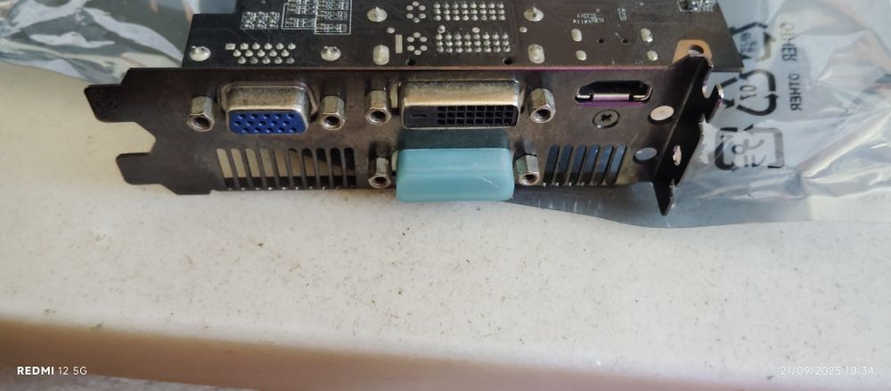 Placa gráfica ASUS GTX 750 ti