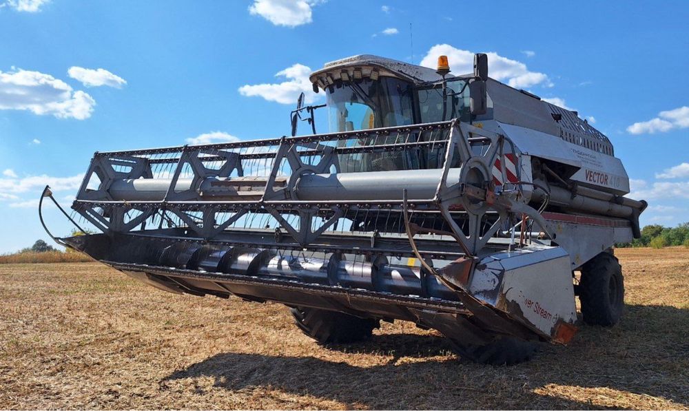 Продам Комбайн Vector 410