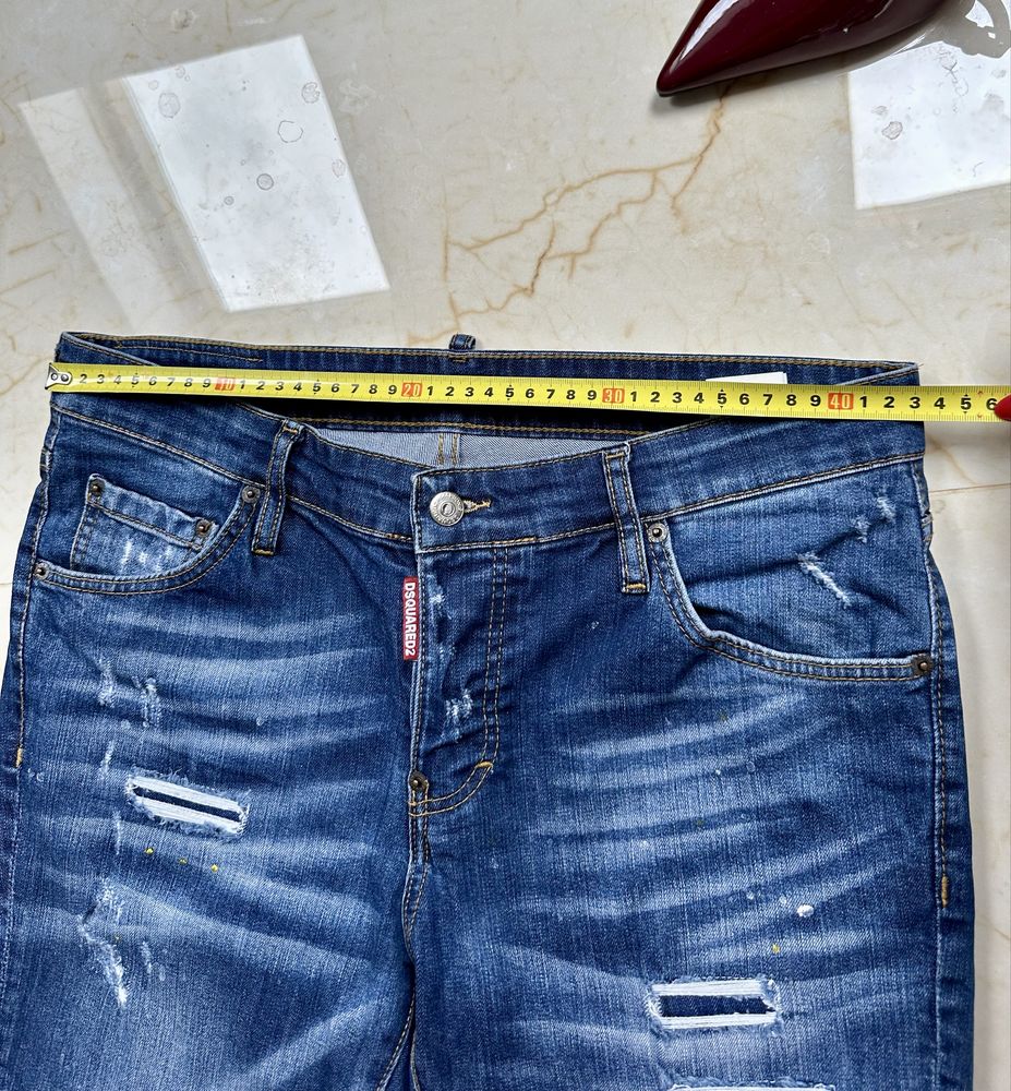 Jeansy Dsquared2