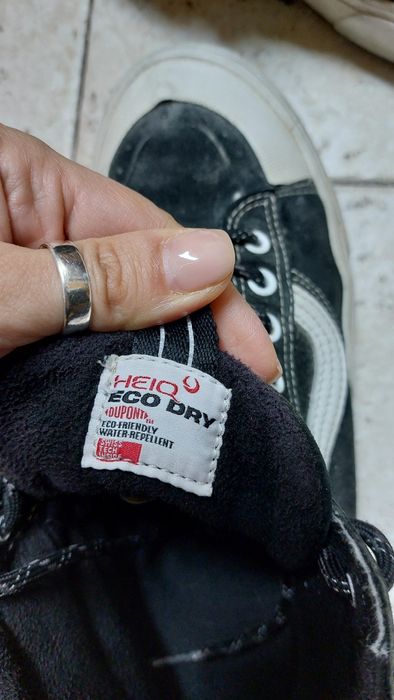 Tenis bota Vans pretos