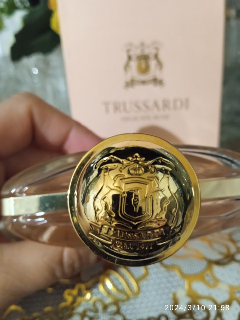 TRUSSARDI. Edt. 100 ml Оригинал. б/у