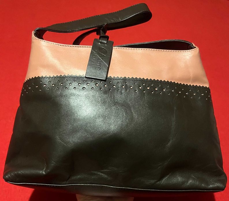 Стильная качественная сумка из натуральной кожи Azure 27*20*9 в идеале