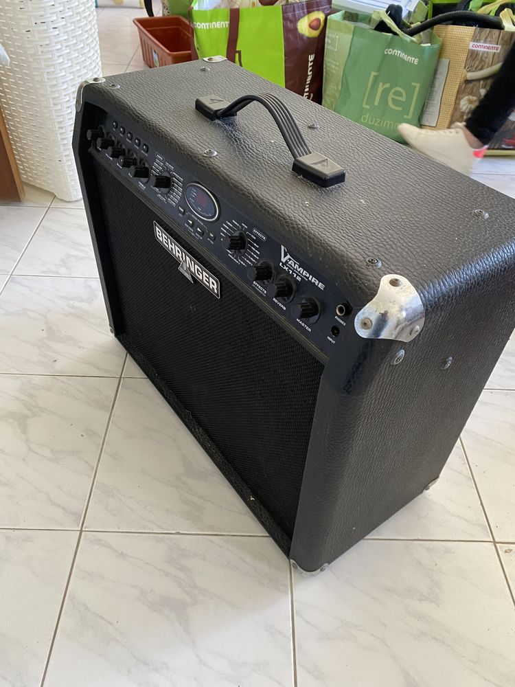 Amplificador para guitarra/baixo