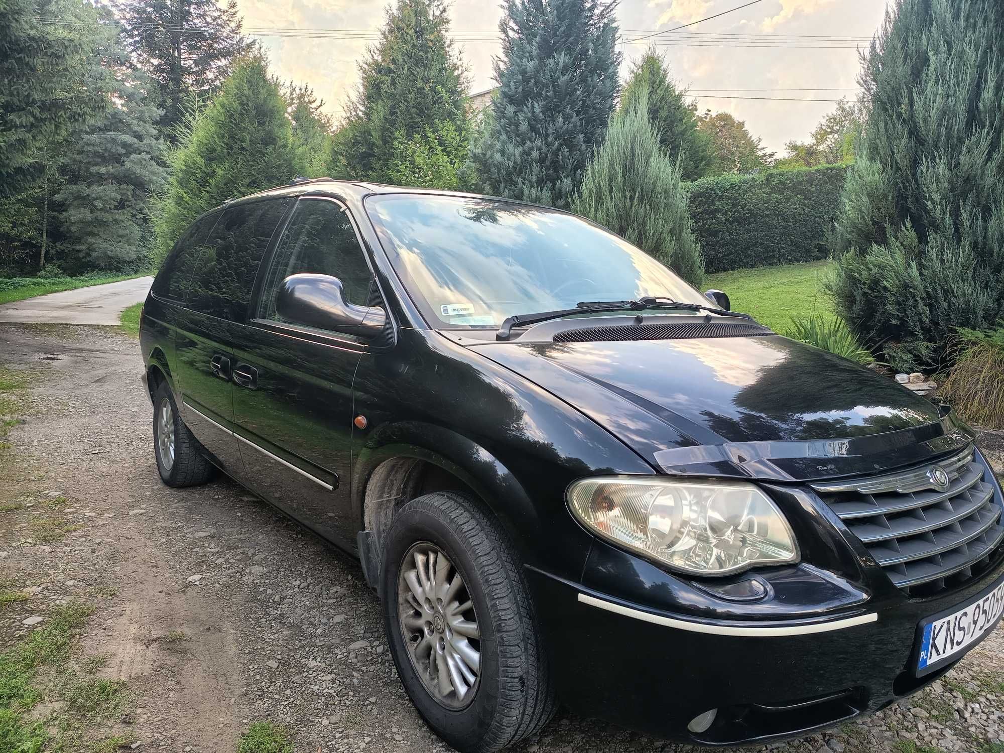 Sprzedam Chrysler Grand Voyager 2.8 CRD