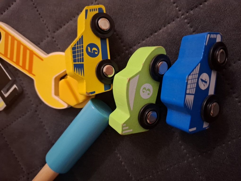 Acool Toy drewniana laweta z autkami