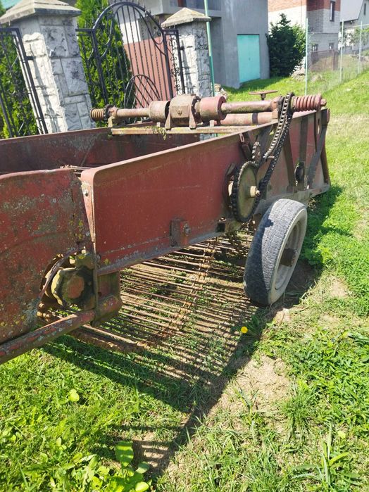 Продам картофелокопачка двух рядна  ктм