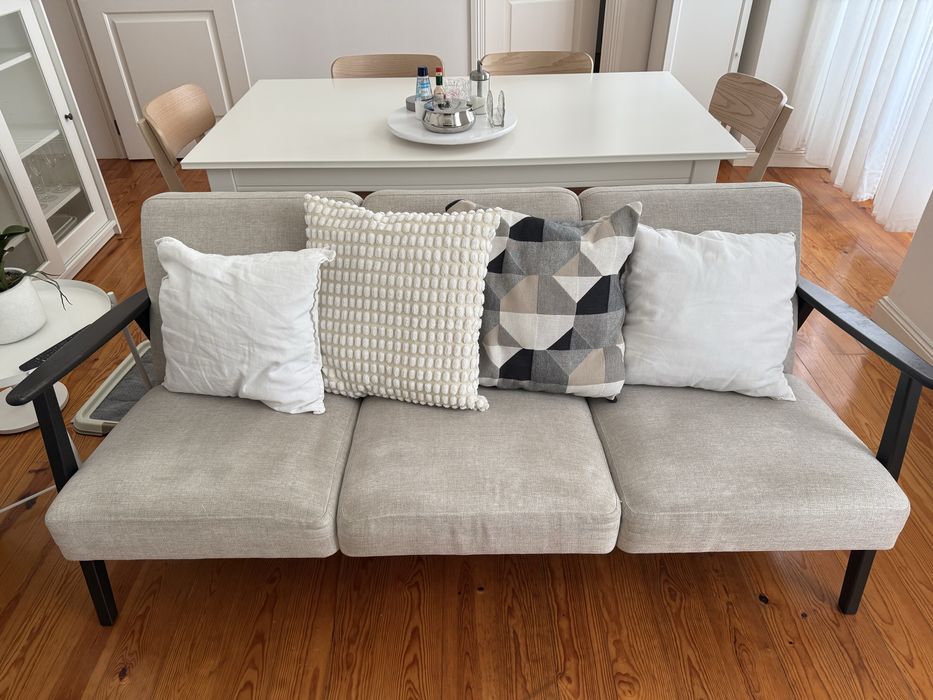 Sofá 3 lugares IKEA