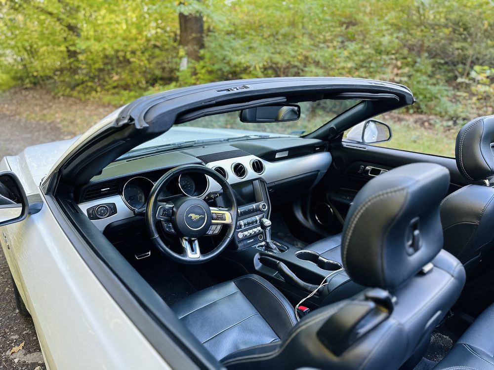 Auto do ślubu MUSTANG cabrio wesele samochód wynajem slub Mielec