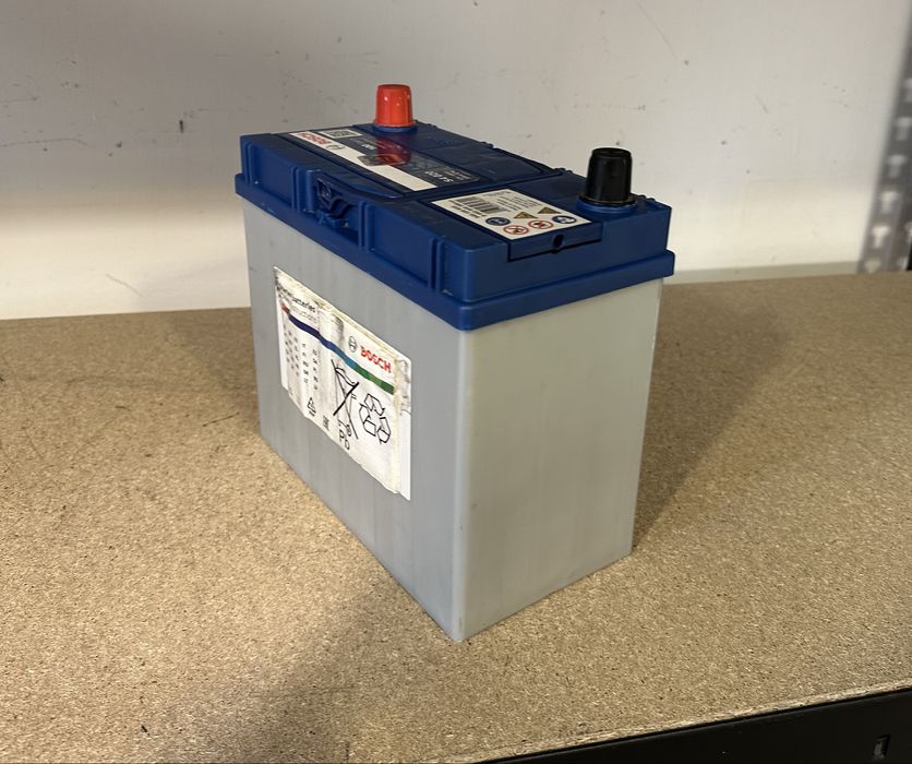 Аккумулятор BOSCH S4 021 - 12V; 45 AH 2024