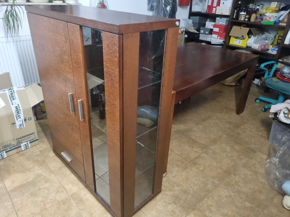 witryna i stół rozkładany Arras.Bydgoskie Meble