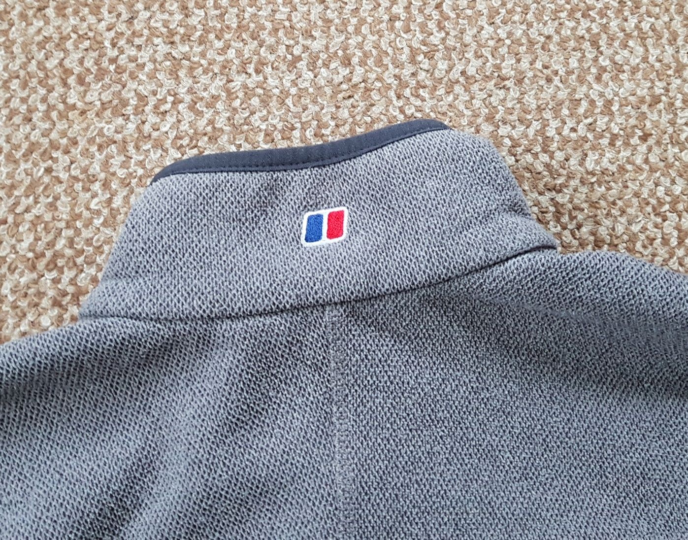 Berghaus теплий щільний фліс кофта флісова оригінал M