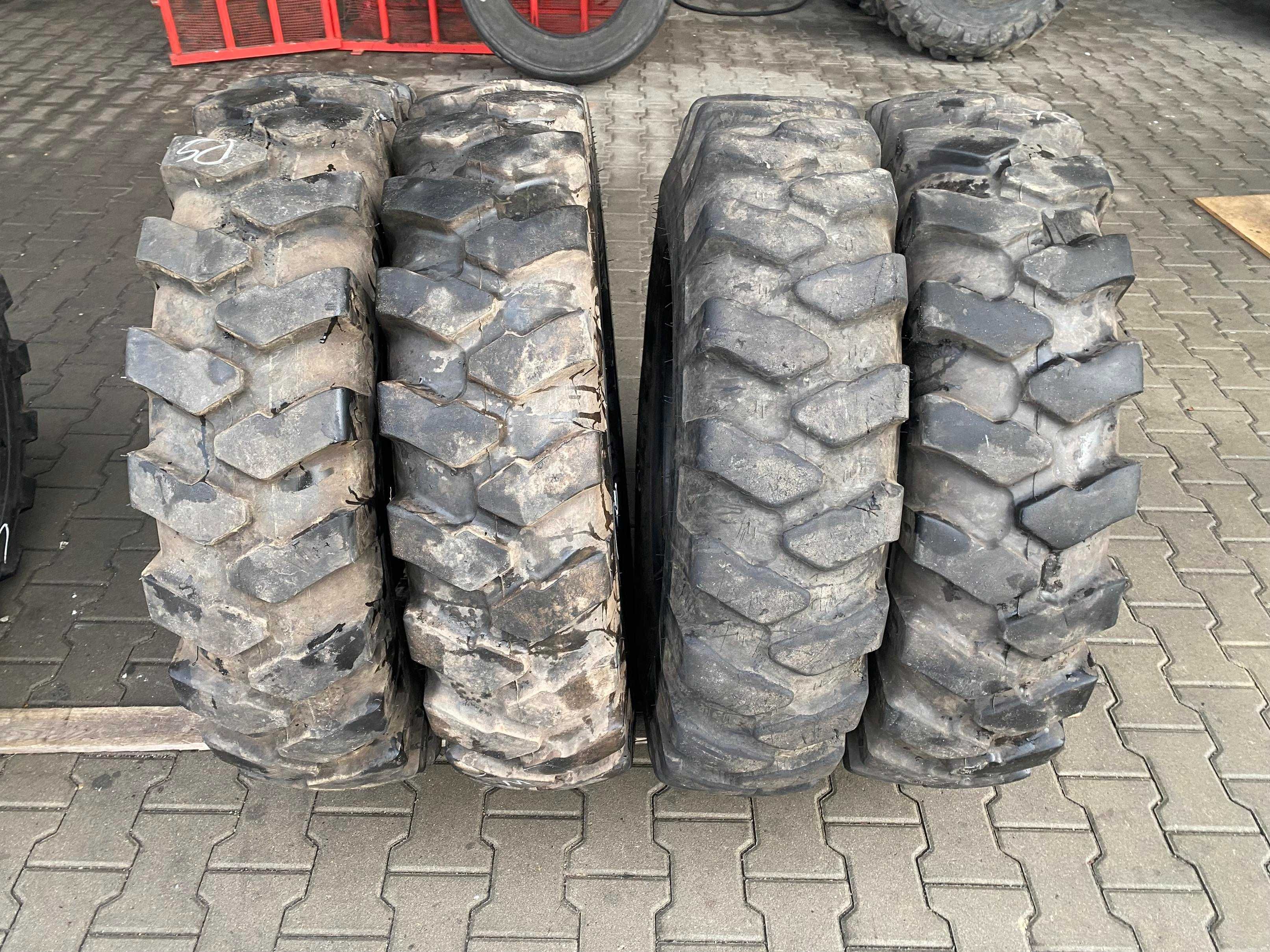 Opona 10.00-20 Do Koparki Kołowej BKT EM 936