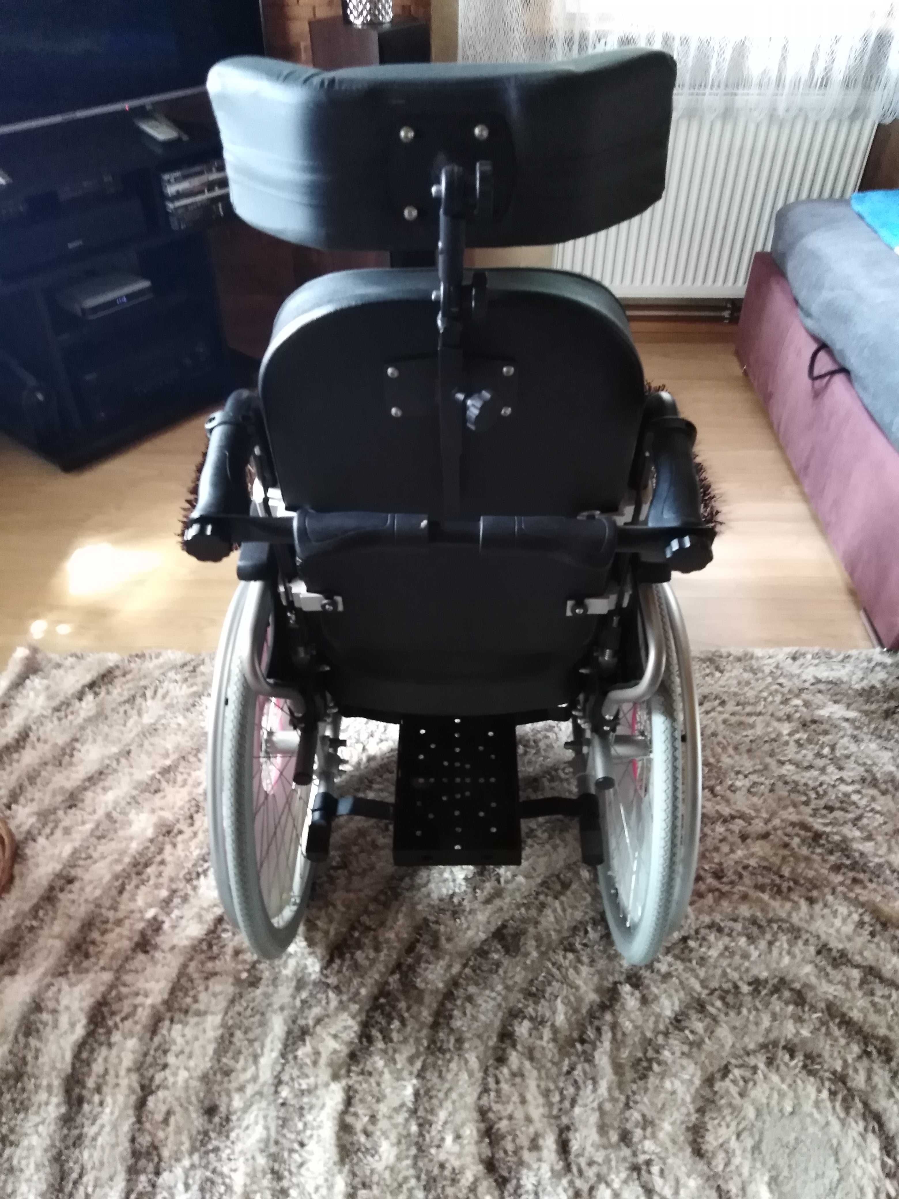 Wózek inwalidzki