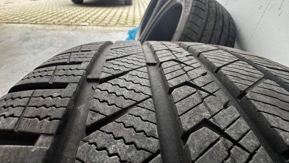 Opony wielosezonowe Vredestein Quatrac Pro 235/40 R19