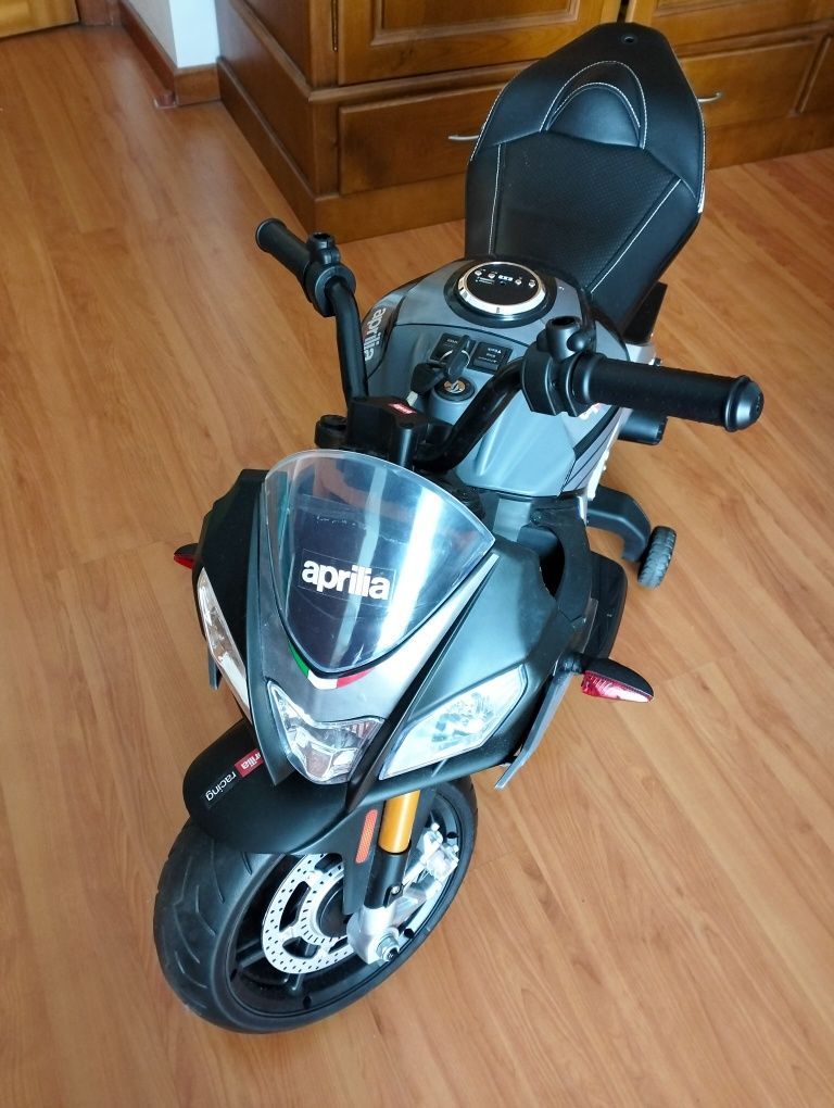 Mota eletrica criança Aprilia