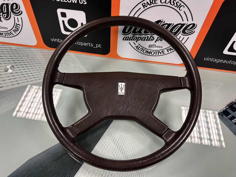 Volante Maserati Biturbo