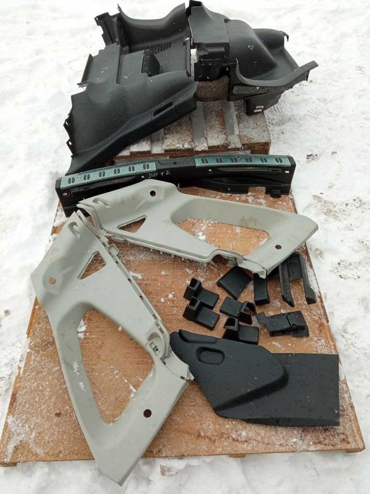 Обшивка багажника пластик Nissan Qashqai J10 08-14 є все