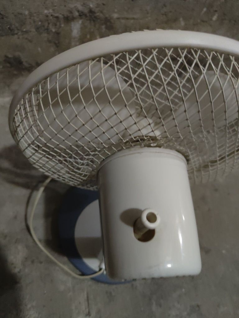 Wiatrak wentylator powietrza klimatyzator klimator wentylator biurkowy