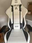 Cadeira gaming nova