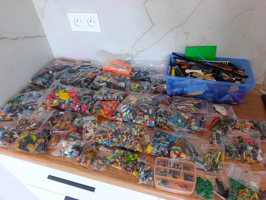 MIX LEGO dla kolekcjonera. Mnóstwo wyselekcjonowanych elementów.