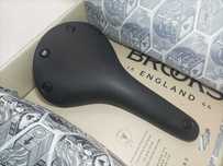 Siodełko Brooks Cambium C17 All Weather Black ELEGANCKIE OPAKOWANIE