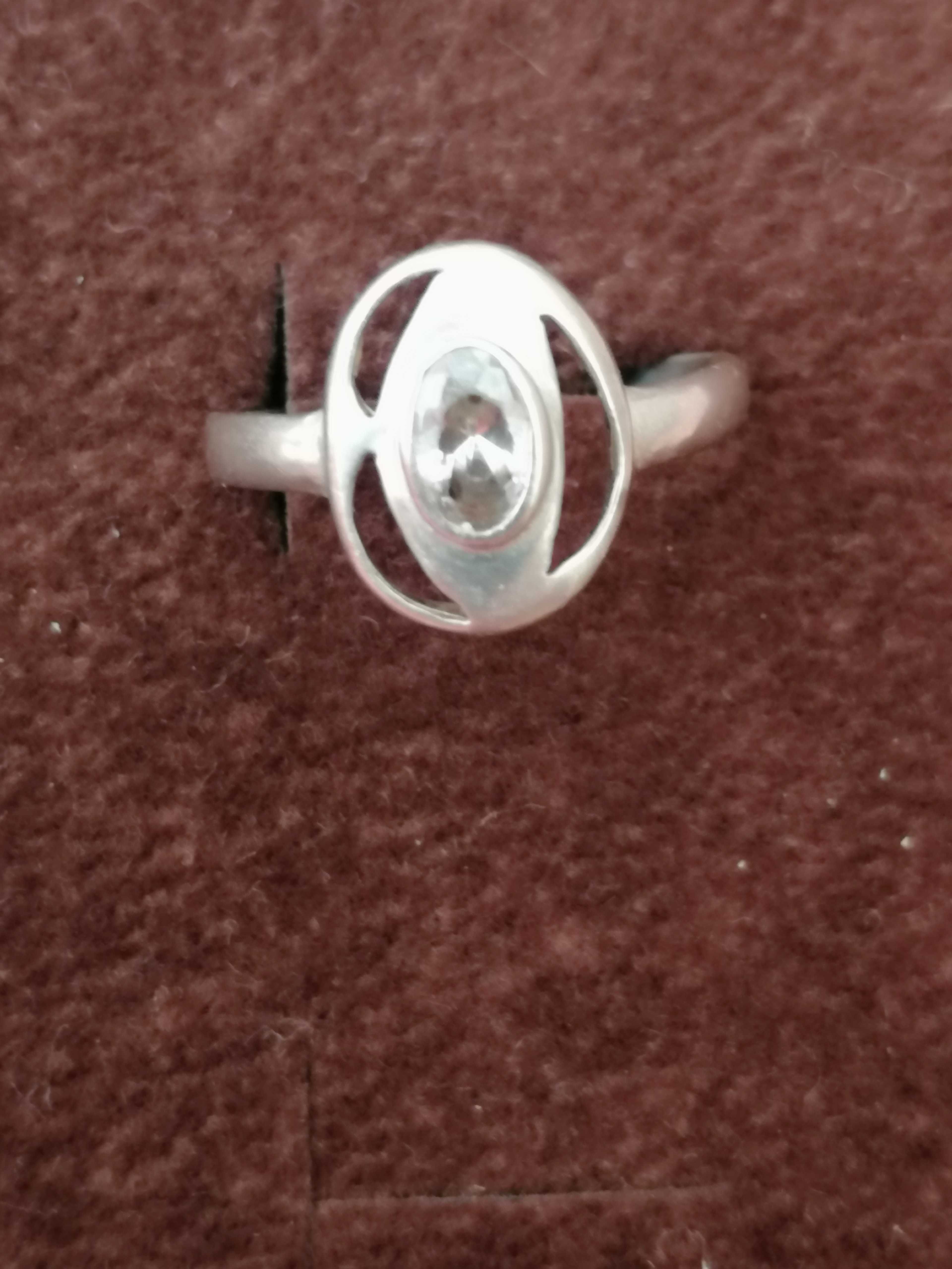 Stary pierścionek z cyrkonią - srebro 925