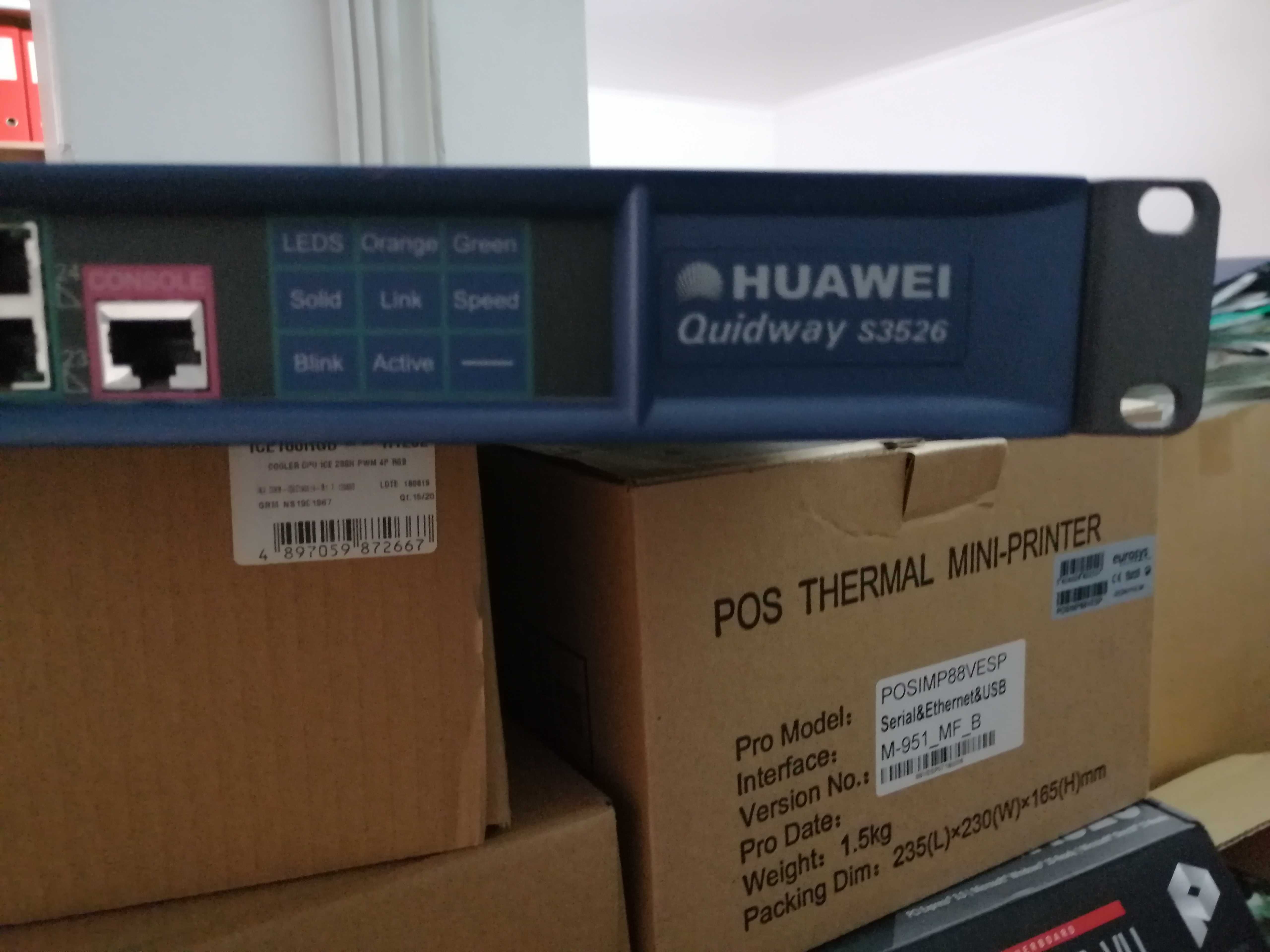 Switch Huawei Quidway S3526 com 24 portas + 2 portas gigabite
