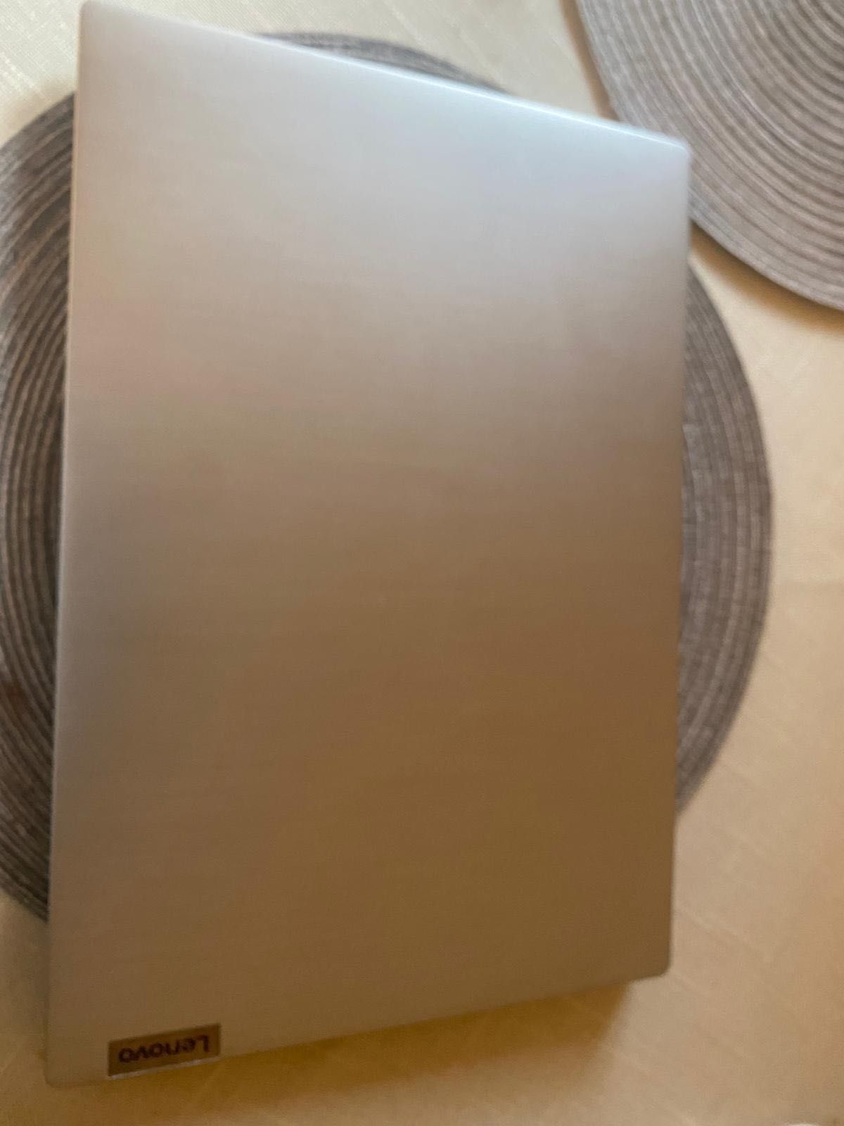 Laptop Lenovo V14 na części