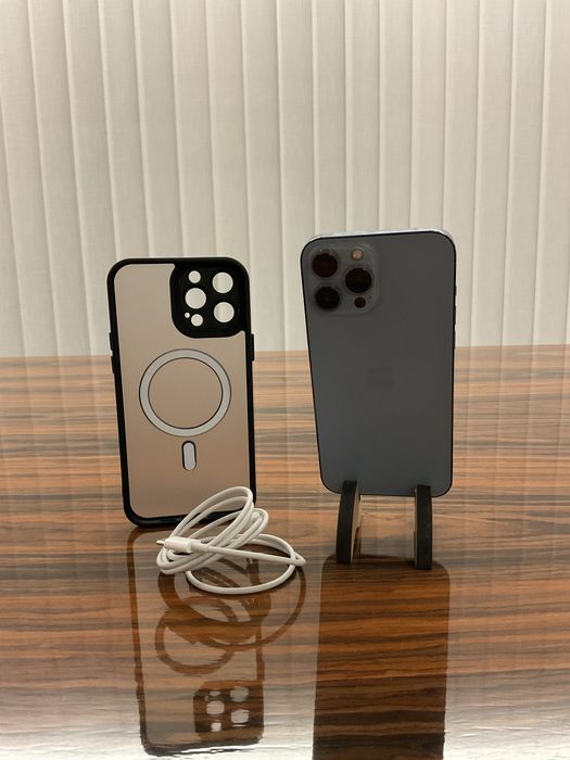 Apple iPhone 13 Pro Max + Carregador, Capa e Película