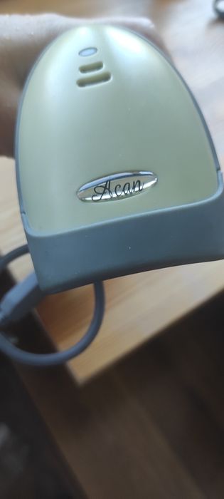 Сканер штрих кодів