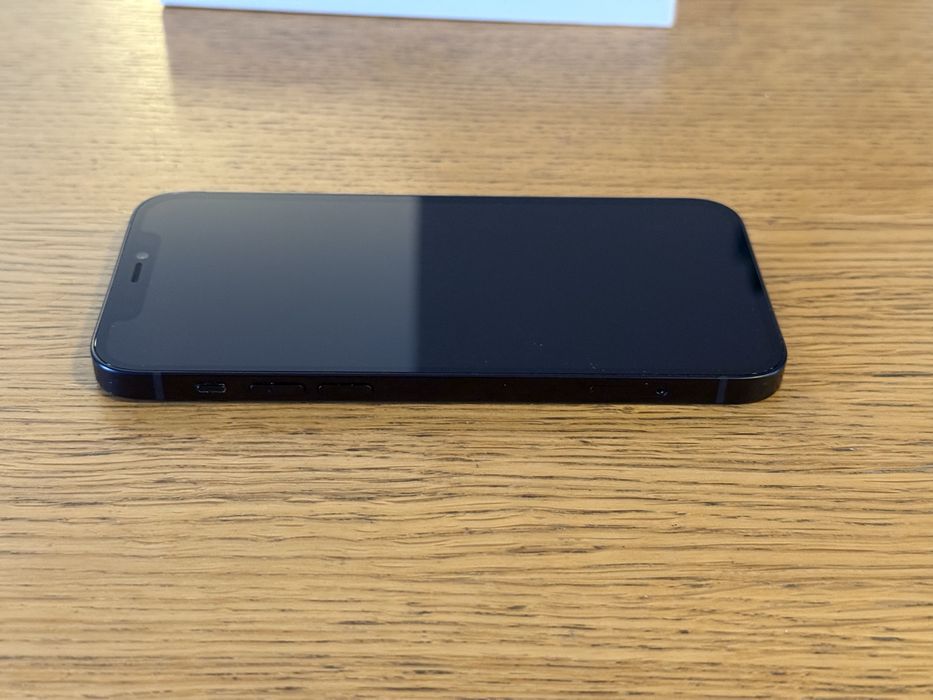 iPhone 12 64GB czarny, jak nowy, komplet, bez blokad, 86% bateria