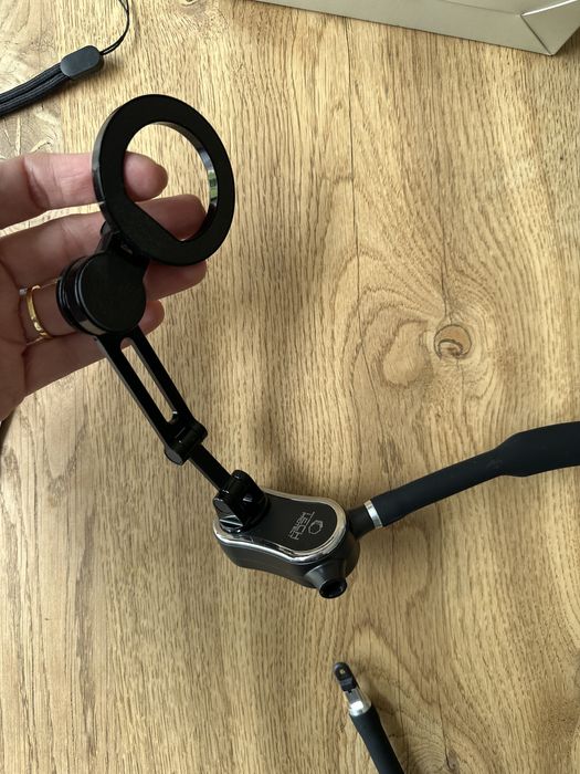 Uchwyt magnetyczny na telefon na szyję TechProtect AC100