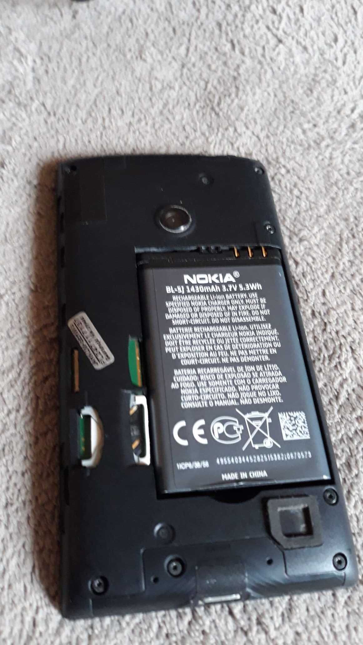 NOKIA Lumia 520  Bez simloka ! ładowarka pudełko