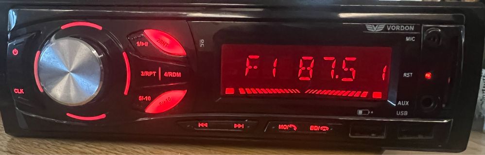 Radio Samochodowe 1Din Z Buetooth
