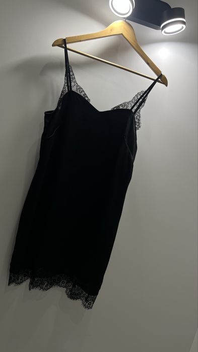 Сукня та сорочка а. Таn