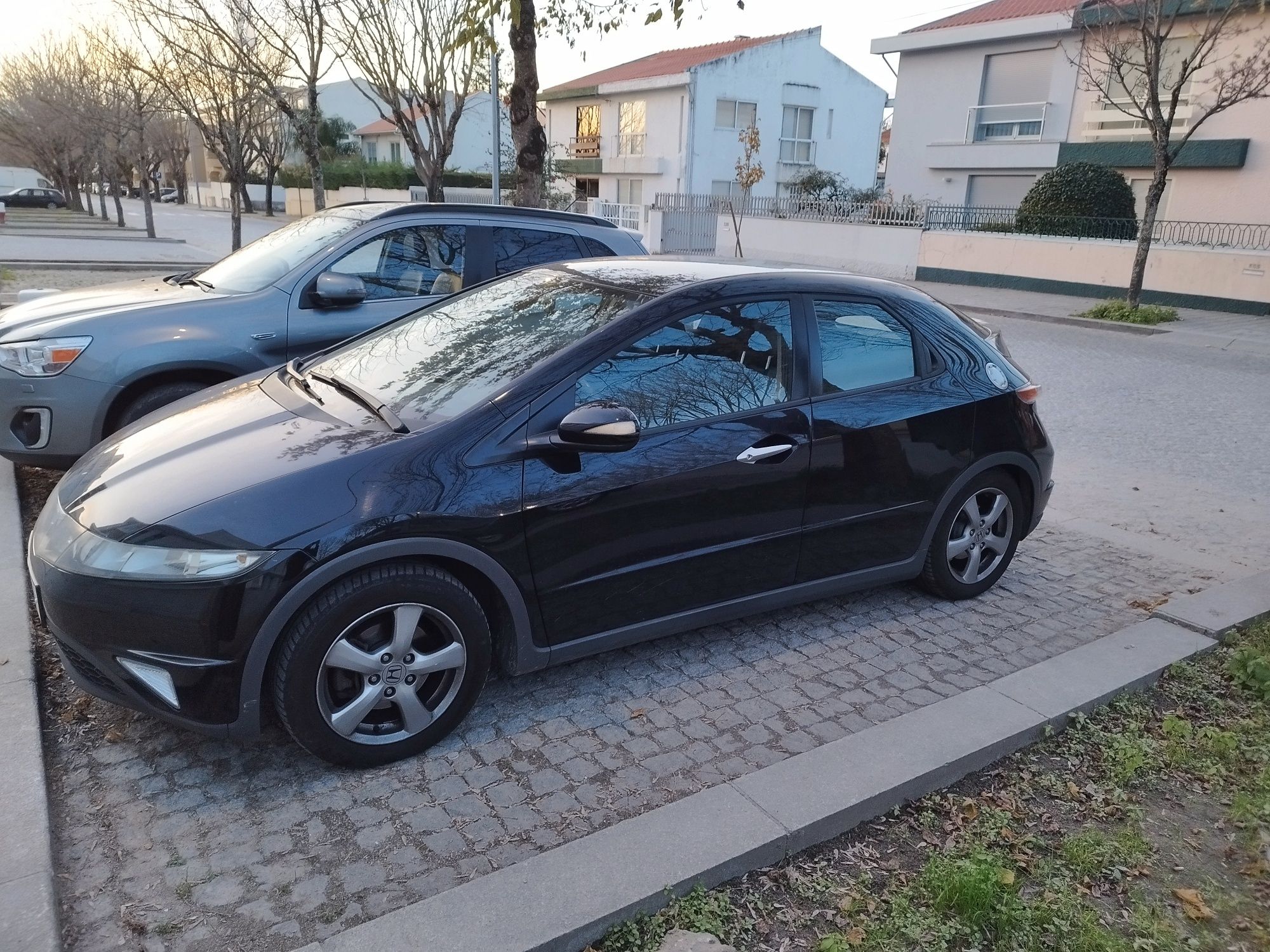 Honda Civic 1.4 gasolina - 2 dono
