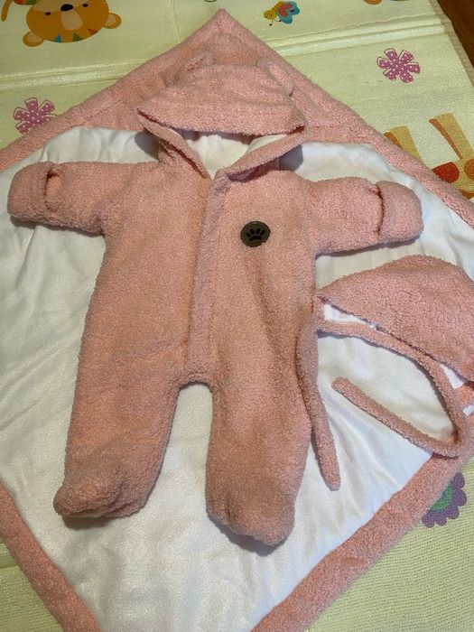 Теплий комплект для новонародженої дівчинки