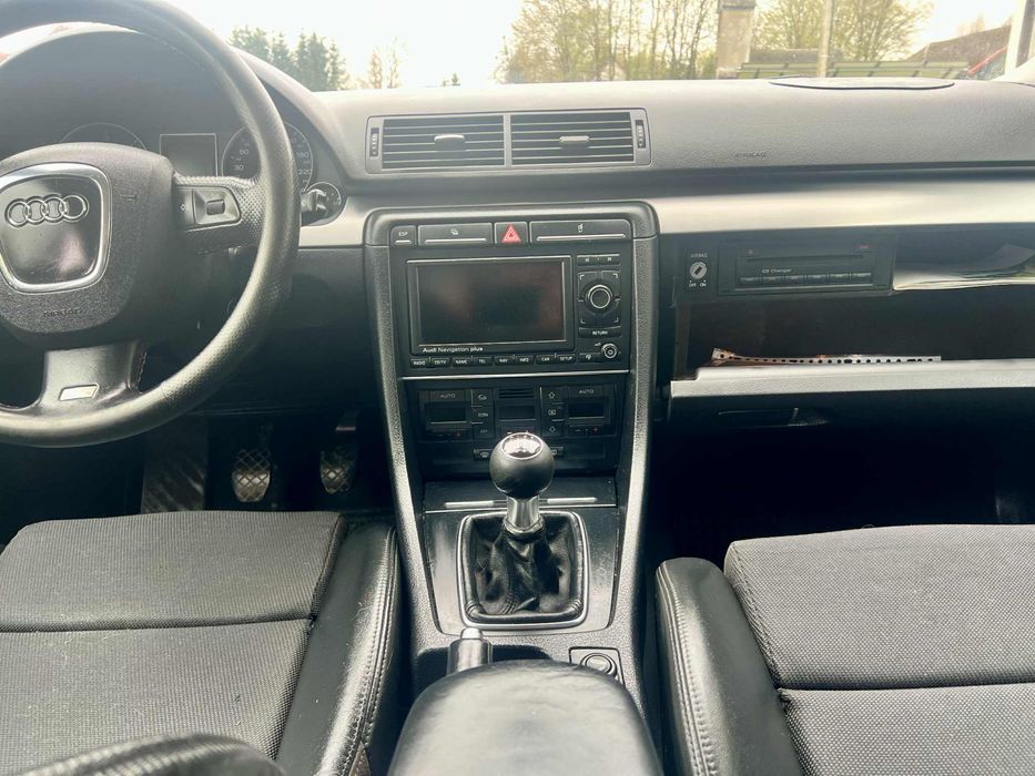 Audi A4B7 2.0 Tdi 140 KM