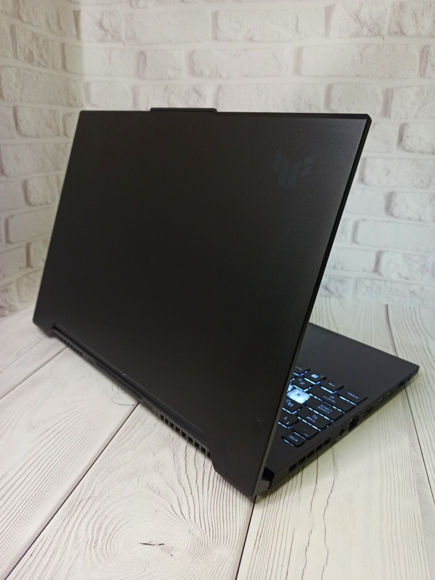 Ігровий ноутбук Asus TUF GAMING F15 / I7-12650H 10 ядер / RTX 3070 8Gb