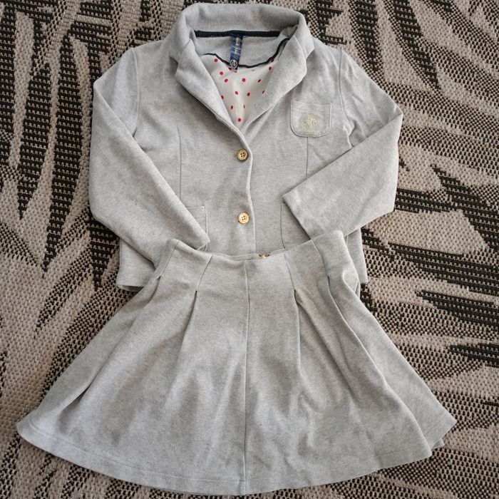 Komplet marynarka plus spódniczka, szary, rozmiar 116