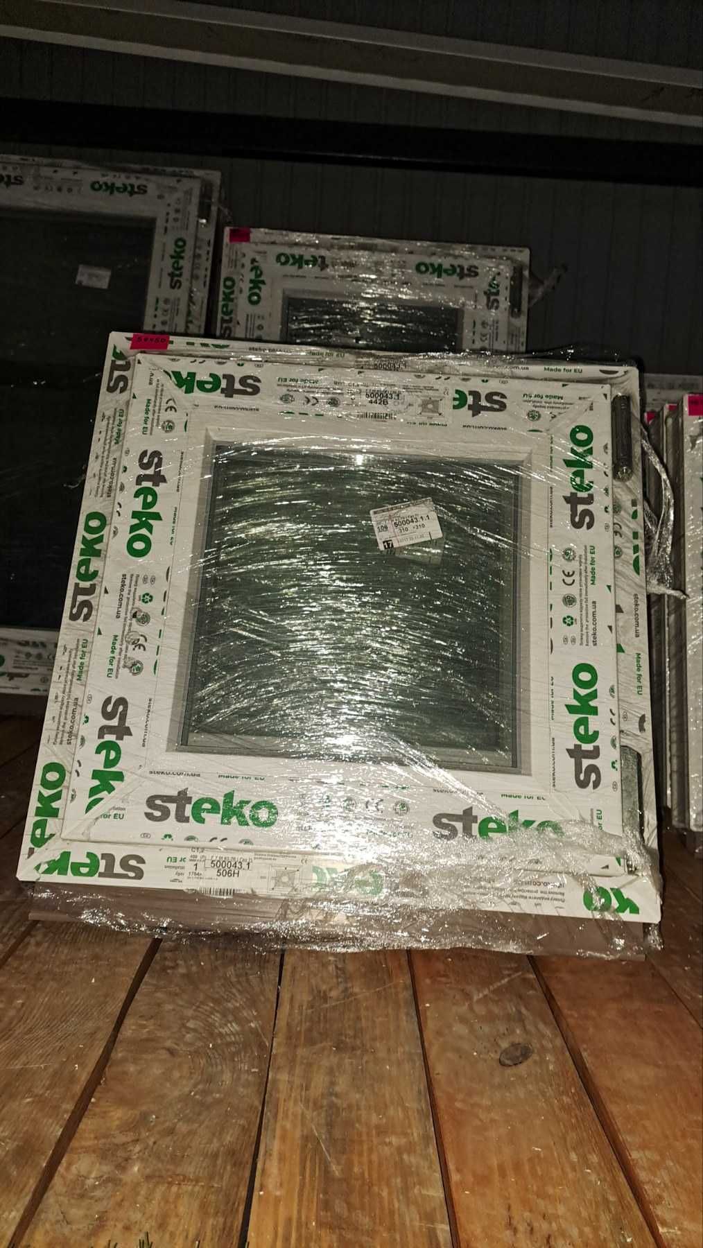 Продам вікно 50х50 в наявності, окна металопластикові