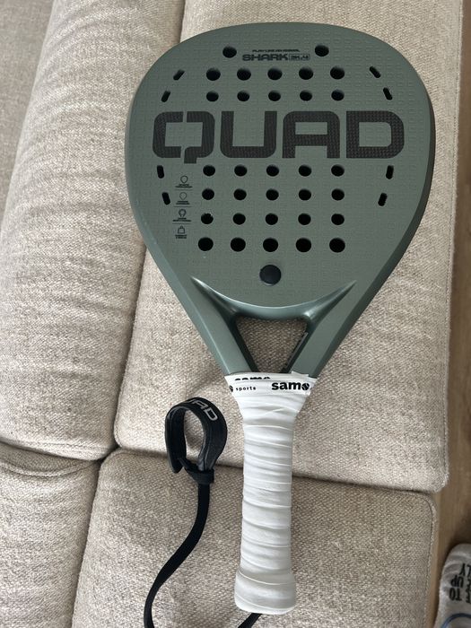 Quad Shark igual a nova
