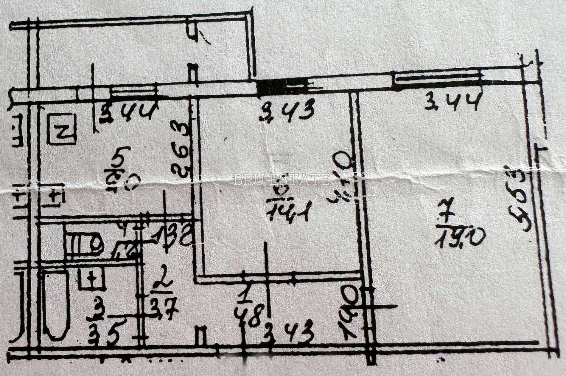 Продам гарну 2к кв з якісним плануванням на вул. Новаторів 22а