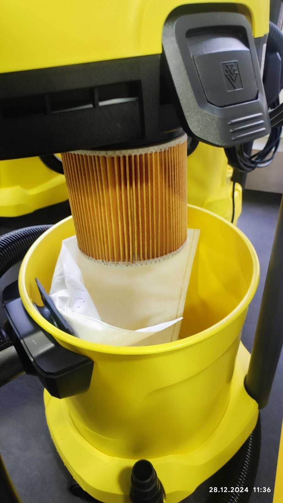 Господарський пилосос Karcher керхер WD 3 P V-17/4/20