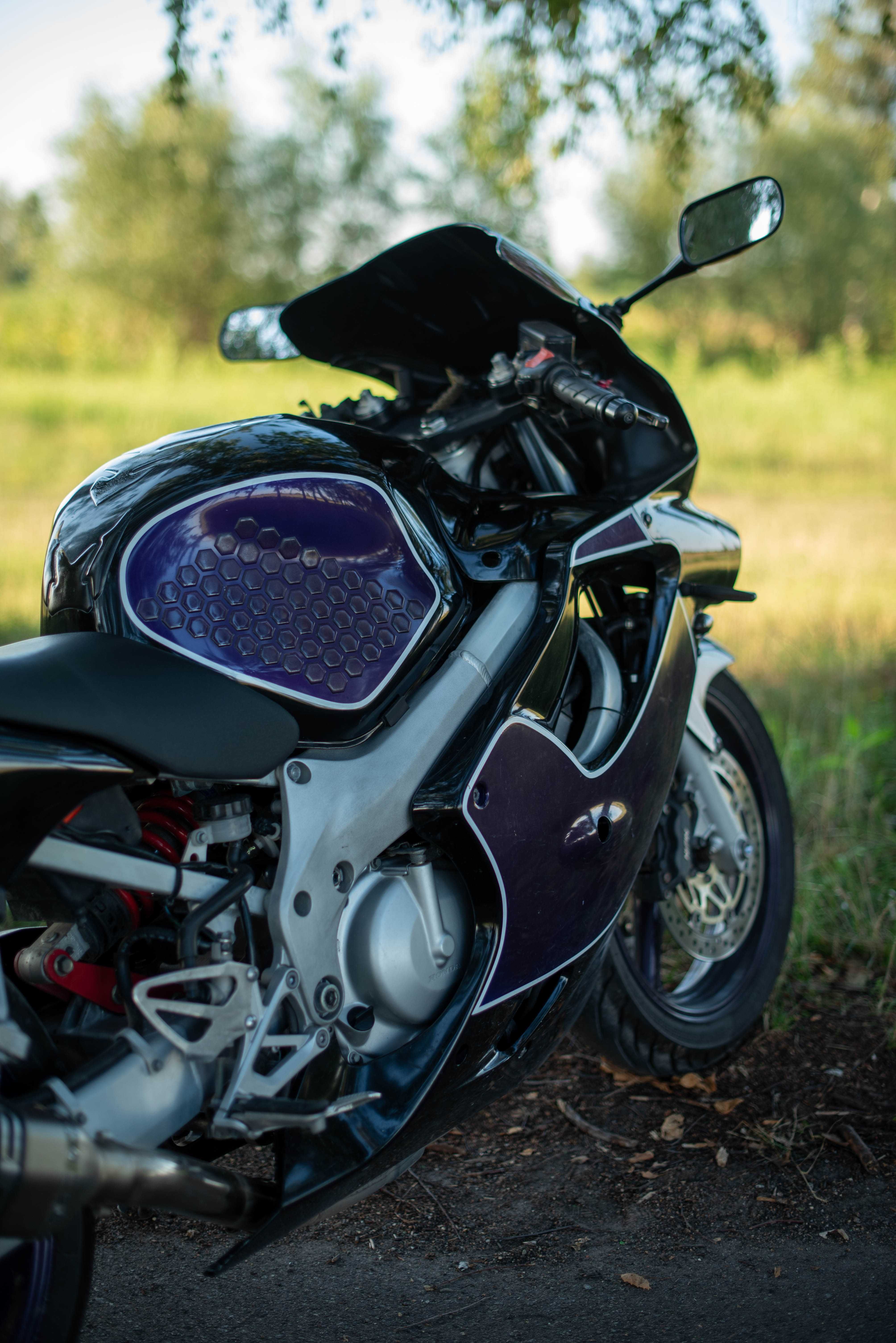 Honda CBR600 f4 2000
