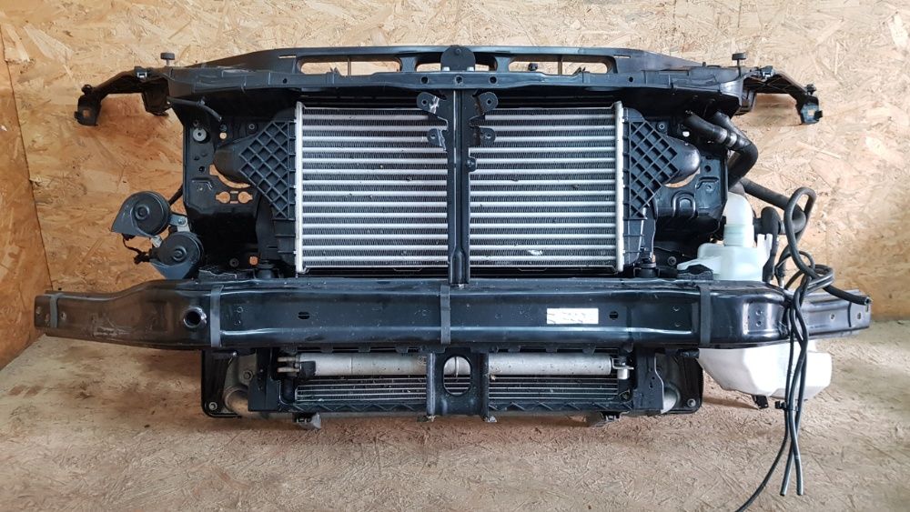 Бампер передний с разборки Mercedes GLC C253 X253 GLE C292 GLA X156 GL