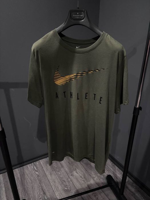 Футболки Nike L size