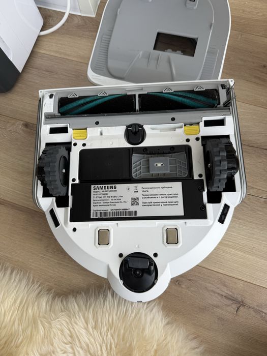 Робот-пилосос Samsung Jet Bot AI+ | VR50T95735W/UK із станцією авто